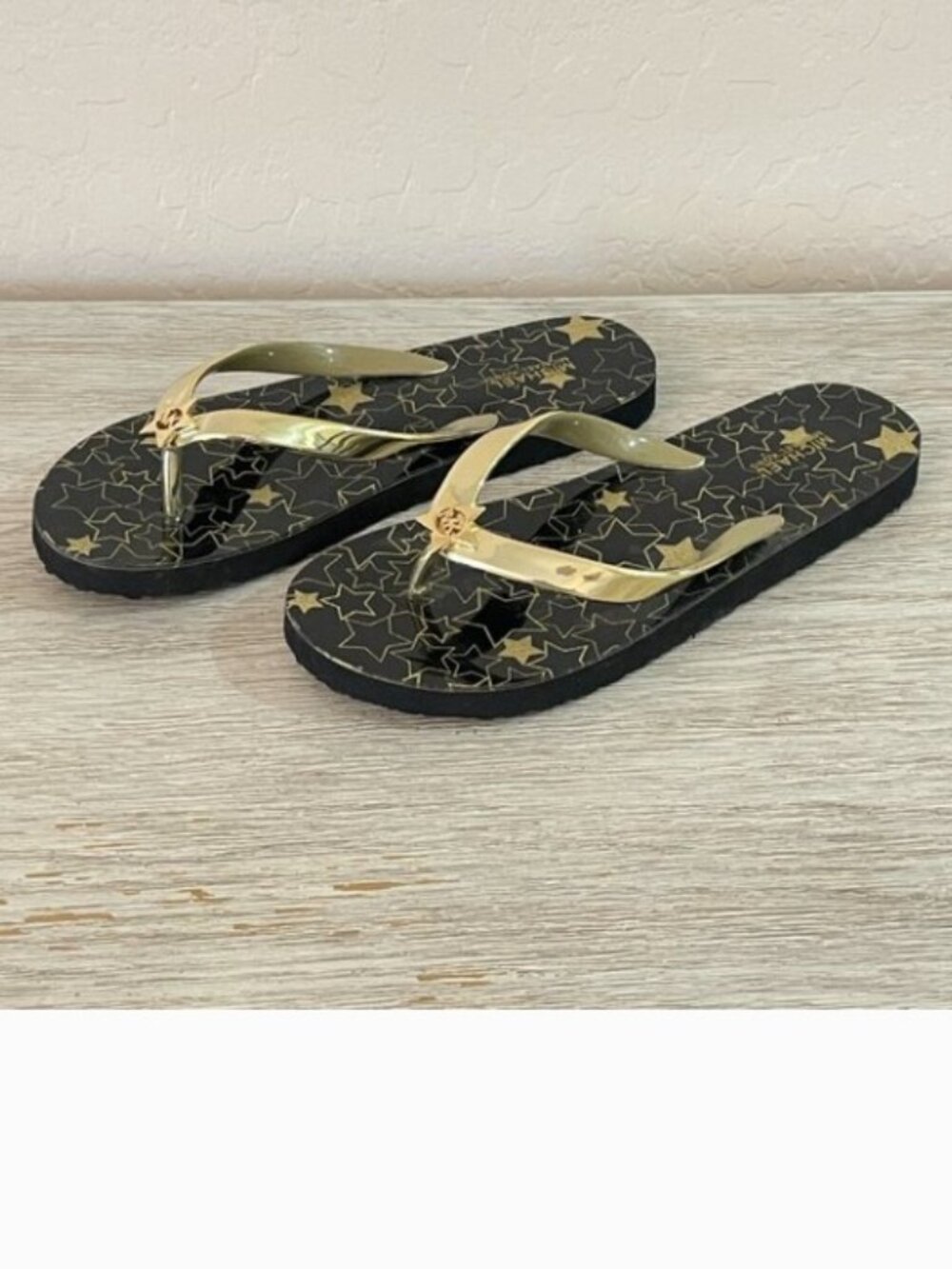 Michael Kors Sandals MK Flip Flops 6 Thong Gloss Black Metallic Gold Stars